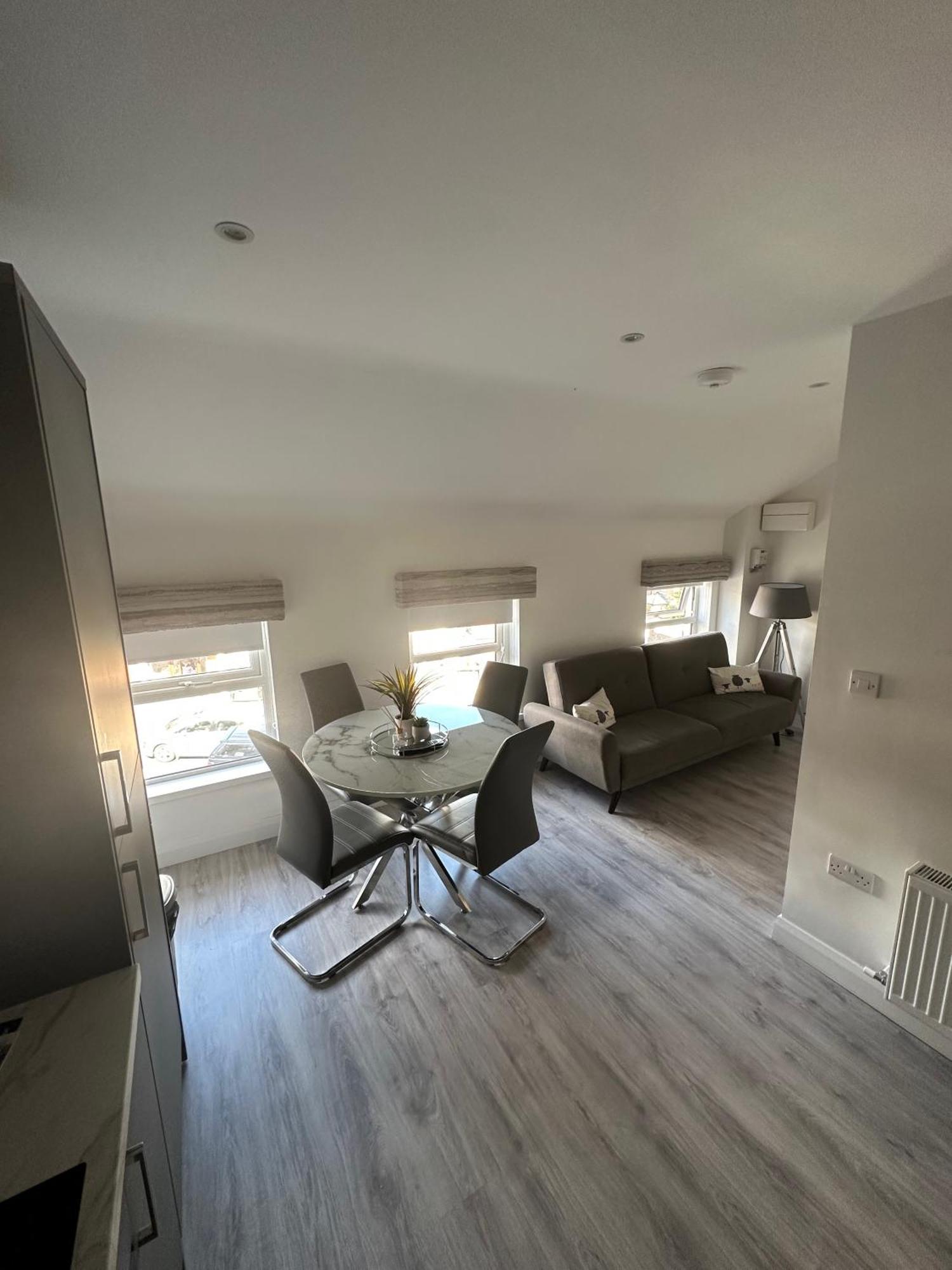 Westland Suites - Stylish, Modern, Elegant, Central Apartments A ロンドンデリー エクステリア 写真